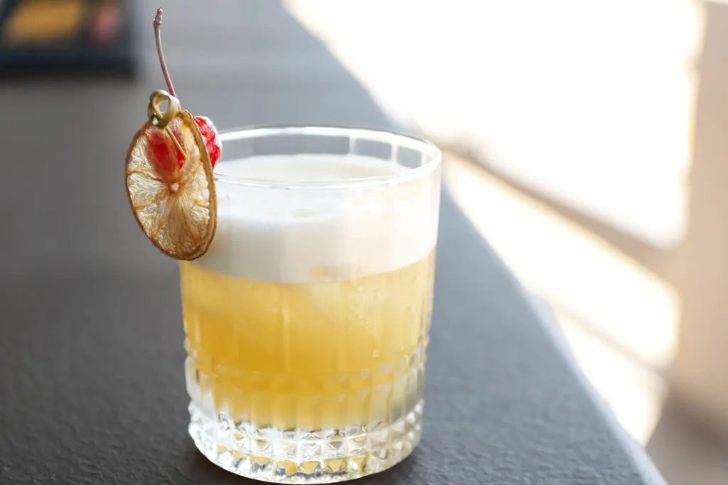amaretto sour