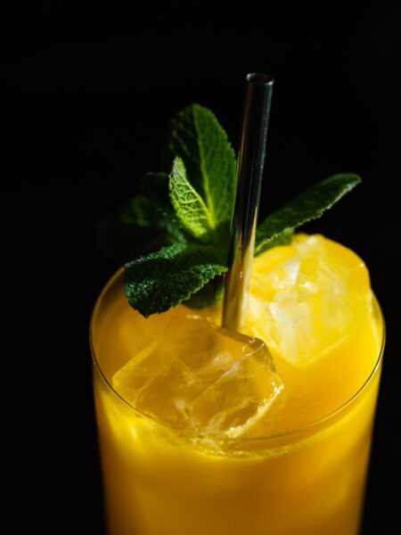 Коктейл Фъзи Нейвъл (Fuzzy Navel)