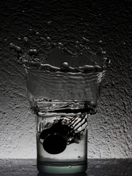 Коктейл Ягербомб (Jägerbomb)