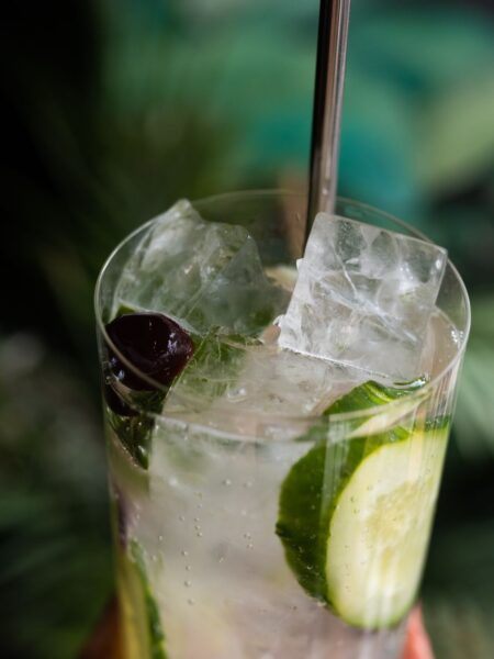 Коктейл Шартрьоз Суизъл (Chartreuse Swizzle)