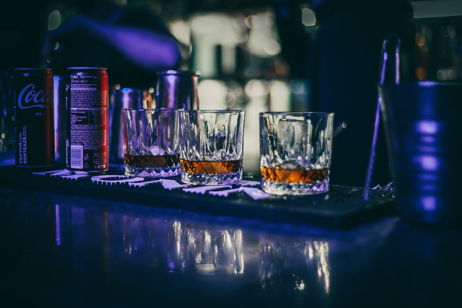 Коктейл Джак енд Кока (Jack and Coke)